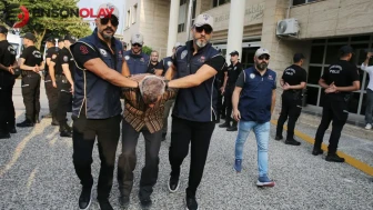 Firari suikastçısı Burkay Karatepe keşfe çıkartıldı : Marmaris'te silah ve mühimmat araması başlatıldı