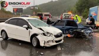 Samsun'da Kontrolden Çıkan Otomobil Birdenbire 6 Araca Çarptı!