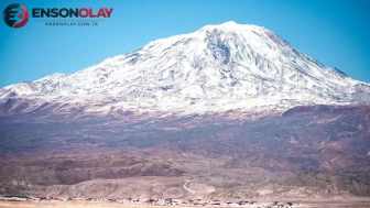 Ağrı Dağı'na yerli ve yabancı turist akını
