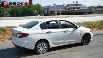 Adana'da Otomobile Yapılan Silahlı Saldırıda Sürücü Yaralandı