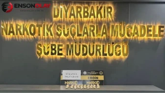 Diyarbakır'da uyuşturucu kuryesine operasyon : İç beden muayenesinden 83 kapsül eroin çıktı