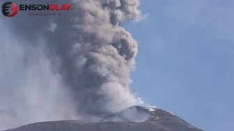 Etna Yanardağı'ndaki Patlama Nedeniyle Katanya Havalimanı Kapatıldı