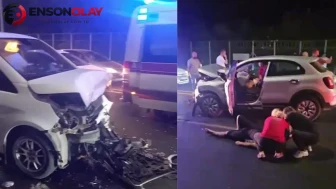 Antalya'da otomobil ile minibüs kafa kafaya çarpıştı : 10 yaralı