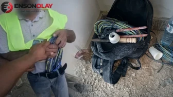300 bin TL'lik zulası patladı: İşçi kılığına giren bakır kablo hırsızı yakalandı