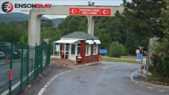Ticaret Bakanlığı'ndan Flaş Karar: Dereköy Gümrük Kapısı'nda Hafif Ticari Araçlar İçin Geçiş İzni Verildi!