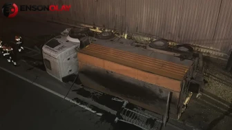 İBB asfalt kamyonu Avcılar'da alt geçit yoluna düştü