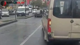 İstanbul Esenyurt'ta Dolmuş Şoförü İETT Otobüsünü Durdurdu!