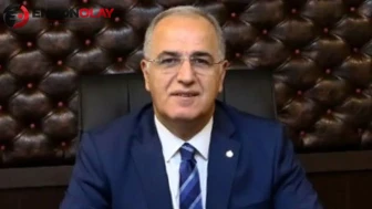 Mehmet Akif Üstündağ kimdir ve hangi başarılarıyla tanınmaktadır?