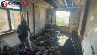 Aksaray'da 2 yaşındaki çocuk çakmakla oynayıp evi yaktı