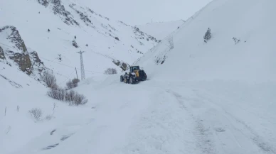 Karadeniz'de 824 yerleşim yolu kapandı