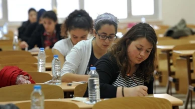 Bayram süresince üniversiteler kaç gün kapalı olacak? Vakıf üniversitelerinde 9 gün tatil uygulanacak mı?