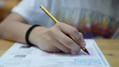 AÖF Sınav Giriş Yerleri ve Belgeleri Açıklandı! || Anadolu Üniversitesi AÖF öğrencileri için merakla beklenen sınav giriş yerleri ve belgeleri yayımlandı. Sınav dokümanları nereden ve nasıl görüntülenir? Detaylar için 2025 Bahar Dönemi vize sınav tarihlerine göz atın.