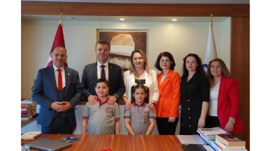 Çorlu Belediye Başkanlığı makamı, İrem ve Kerem'e devredildi!