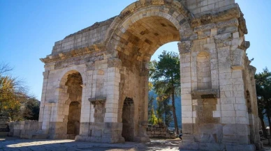 Efes'in 5 katı büyüklüğündeki antik kent: Anavarza