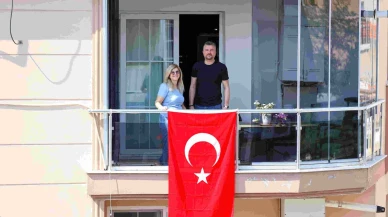 İzmir Buca’dan Ekrem İmamoğlu'nun bayrak çağrısına destek!