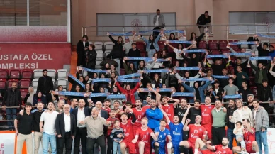 Unutulmaz başarı hikayesi! Geriden gelip kazandılar, şampiyon oldular