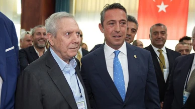 Fenerbahçe'de Toplanan 16.465 İmza Ne Anlama Geliyor? Aziz Yıldırım Adaylığını Açıklayacak mı?