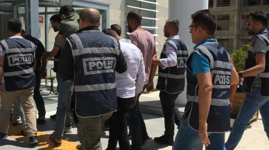 İstanbul Merkezli 5 İlde Yapılan Operasyonda 16 Şüpheli Yakalandı
