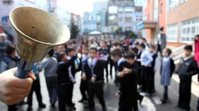 Beklenen açıklama geldi! Perşembe günü okullar tatil edilecek!