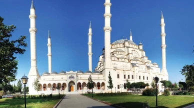 Adana'da 2025 yılı Kurban Bayramı'nda bayram namazı kaçta kılınacak?