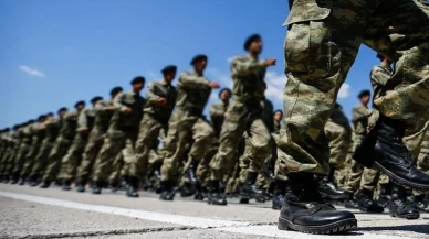Milli Savunma Bakanı: Dövizle askerlik ücretinde indirim yok