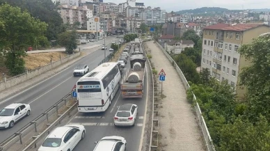Bayram dönüşü yollar kilit! Kilometrelerce kuyruk oluştu