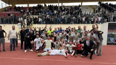 Konya'nın küçük kasabasında büyük sevinç: 50 bin kişilik nüfusa sahip takımın zaferi kutlandı
