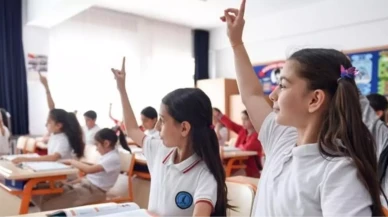 1 hafta tatil ne zaman? Okullar ne zaman tatil oluyor? Birinci ara tatil, Kasım tatili, ikinci ara tatil t...