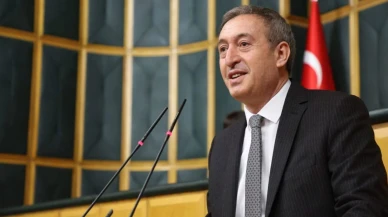 'Yeni anayasa gündemimizde yok'