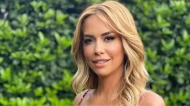 Ünlü oyuncu Nur Tuğba Namlı'nın hayatı merak konusu oldu. Peki, Nur Tuğba Namlı kimdir? İşte, Nur Tuğba Namlı'nın yaşamı, kariyeri ve kişisel bilgileri!