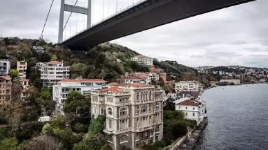 Boğaziçi'nde Efsanevi Zeki Paşa Yalısı, Fatih Sultan Mehmet Köprüsü Manzaralı ve 130 Yıllık Tarihi Yapı Satışa Çıkarıldı! Gözler Türkiye'nin En Değerli Evi Kimin Olacak?