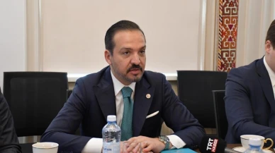 AK Parti'li Zorlu: Dilimiz sadece bir iletişim aracı değil, aynı zamanda bir uygarlık değeridir