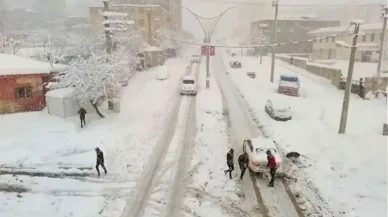 Şırnak'ta beklenen kar yağışı etkisini gösteriyor: Meteoroloji raporu açıklandı!