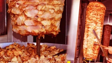 Zehirli döner olayının ardından skandal iddia! 'Çamaşır suyu kullanıyorlar'