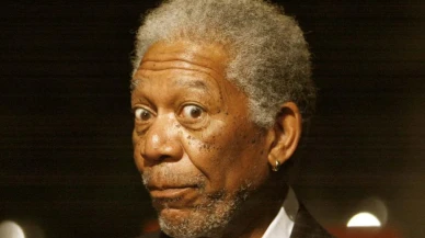 Yıllardır kulaklarında duruyor! Morgan Freeman o küpeleri bakın ne için takıyormuş