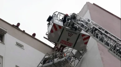 İşçiler 12. katta mahsur kaldı