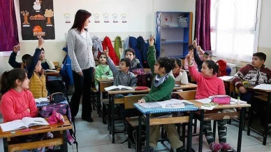 Öğretmen atama takvimi belli oldu! Gözler 2025 öğretmen atamaları branş dağılımı detaylarında
