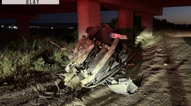 Sivas'ta otomobil, Kızılırmak'taki köprüden düştü; 2 yaralı