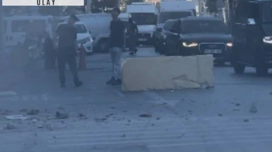 Yıkım yapılan bina çöktü! Ölümden kıl payı kurtuldular
