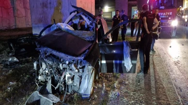 Otoyol bağlantı köprüsünün ayağına çarpan otomobilin sürücüsü öldü