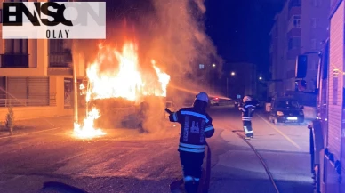 Halk otobüsü alev topuna döndü