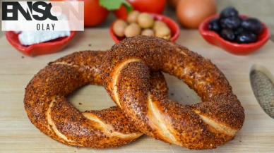 Tadına bakan bir daha yemek için kapınızda yatacak! İşte ev yapımı çıtır çıtır simit tarifi