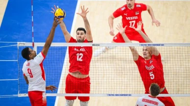 Türkiye, Polonya'ya 3-0 yenilerek FIVB Dünya Voleybol Şampiyonası'nda çeyrek finalde elendi.