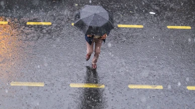 Meteoroloji'den gelen uyarıya göre 15 il için sarı kodlu alarm! Kuvvetli yağış, fırtına, don ve çığ tehlikesi gözleniyor