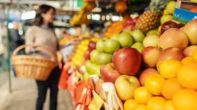 Meyve ağırlıklı diyetin zararları nelerdir ve sağlığınıza nasıl etki ediyor?