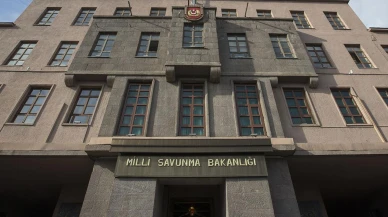 MSB'den yapılan açıklamaya göre, İran tarafından atılan üçüncü füze başarılı bir şekilde imha edildi