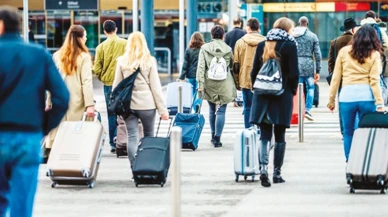 403 bin kişi gitti 393 bin kişi geldi