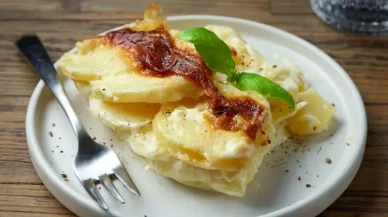 Fırında kaşarlı patates graten tarifi: Az malzemeyle şahane lezzet!