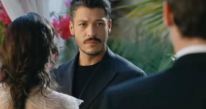 Mercan Köşk dizisinde hangi karakterler öne çıkıyor?