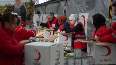 Türk Kızılay Suriye'de iftar verecek